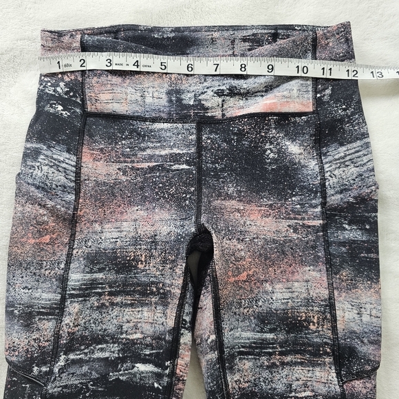 Lululemon Time to Sweat Speed Up Tight | Luxtreme Leggings Size 4 - Picture 9 of 11